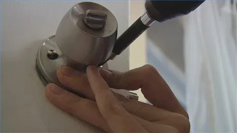 Lock Safe Services Sarasota, FL 941-677-7277 - change-locks-service